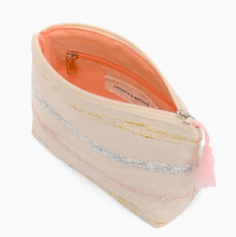 America & Beyond makeup bag